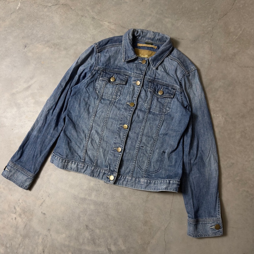 Eddie Bauer Denim Trucker Jacket Womens Large Blue Heritage Casual Classic